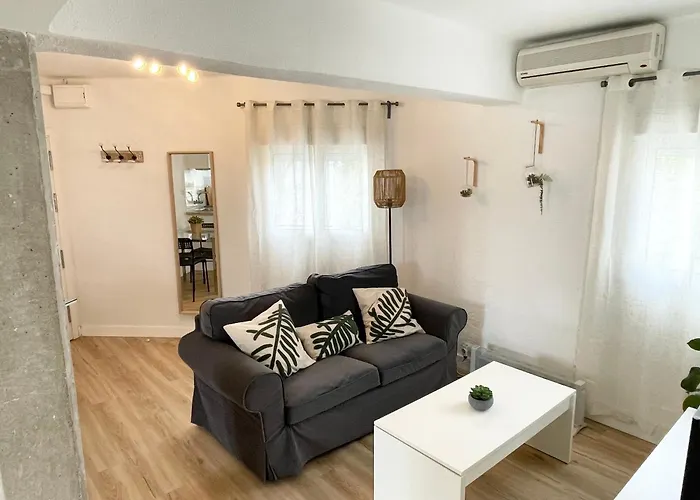 Fedriani Bright And Cosy Apartment
